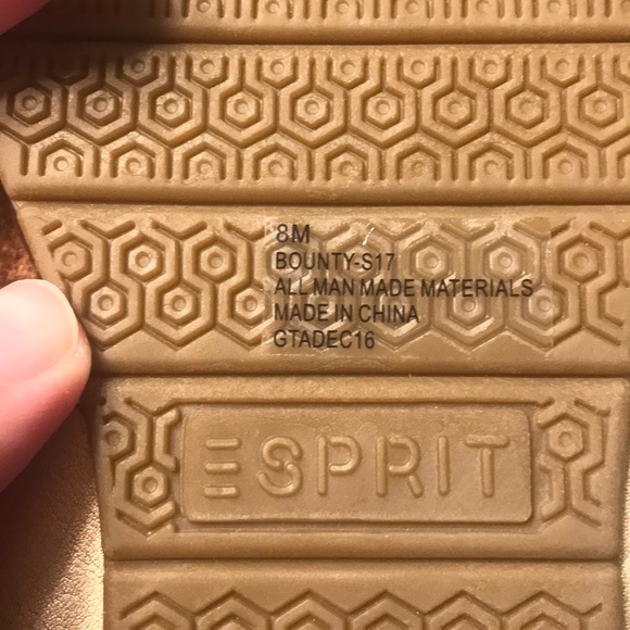 ❌SOLD❌NEW! Esprit sandals - Picture 3 of 4